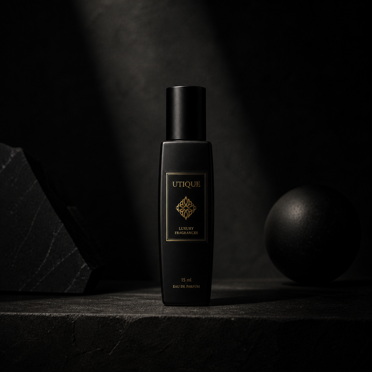 UTIQUE NOIR — Travel Edition (15 ml)